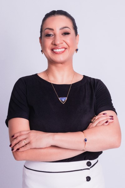 Quem sou eu? Ana Lucia Ribeiro é Nutricionista Clínica